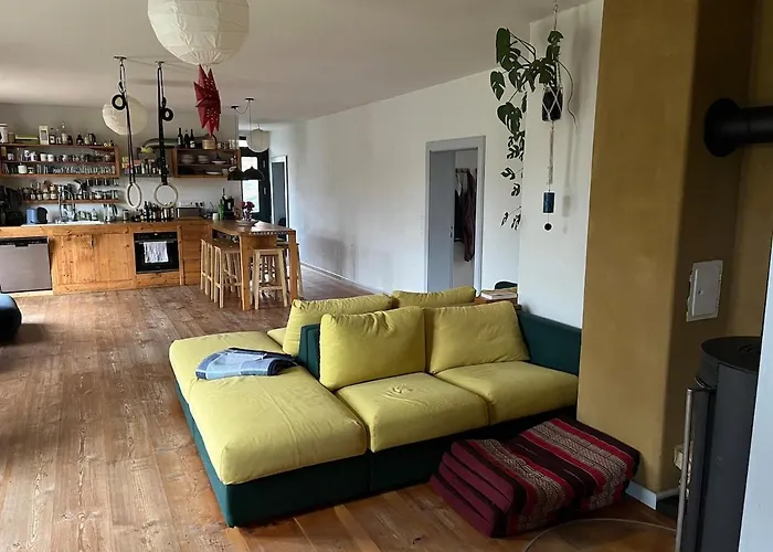 Mit Grossem Grundstueck Hébergement de vacances